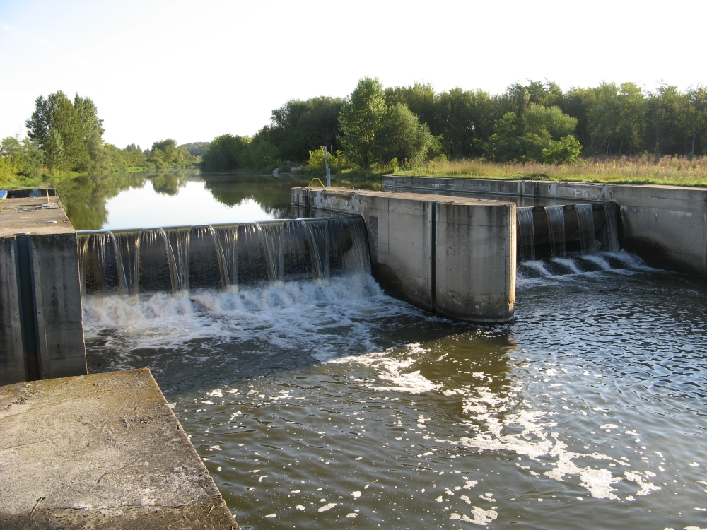 08ipel081.jpg