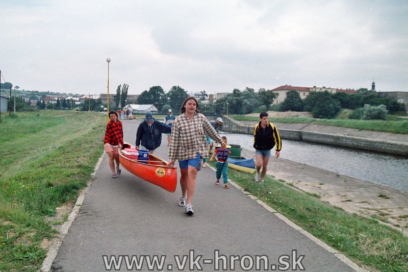 98hron04.jpg
