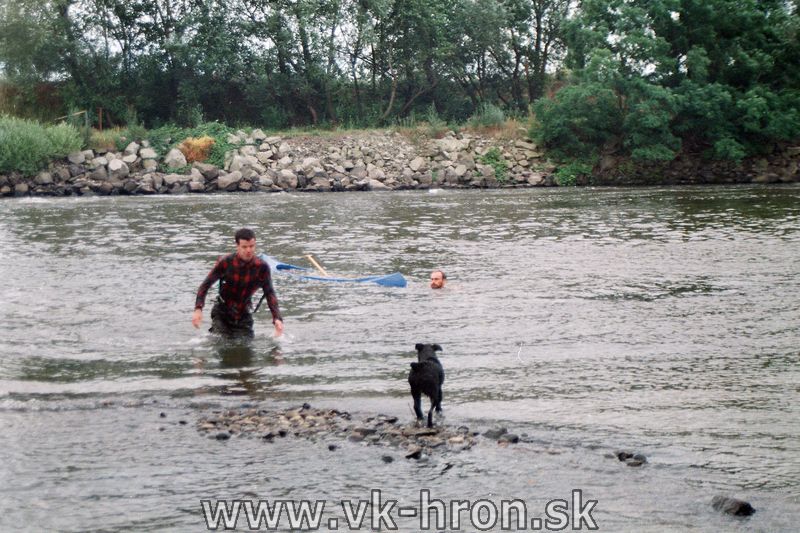 98hron27.jpg